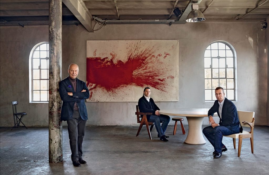 Foto von Axel Vervoordt und seinen Söhnen