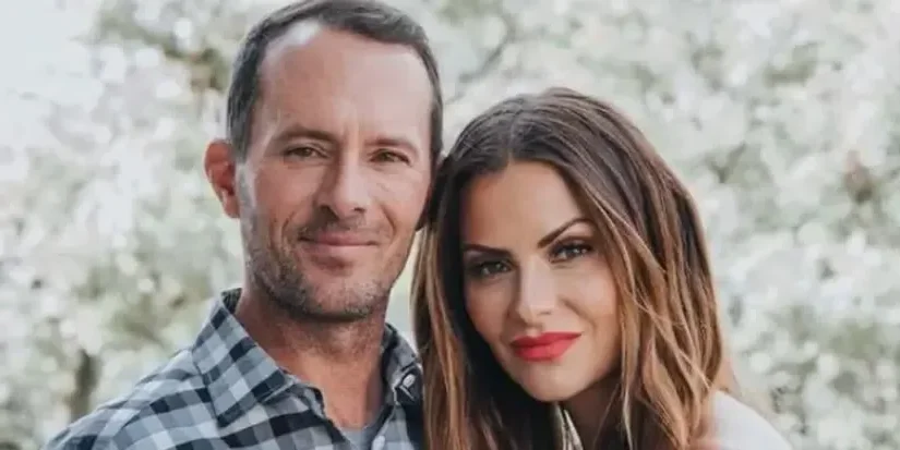 Mike Weir and his partner Michelle Money - Illustration from Fortune Mike Weir article