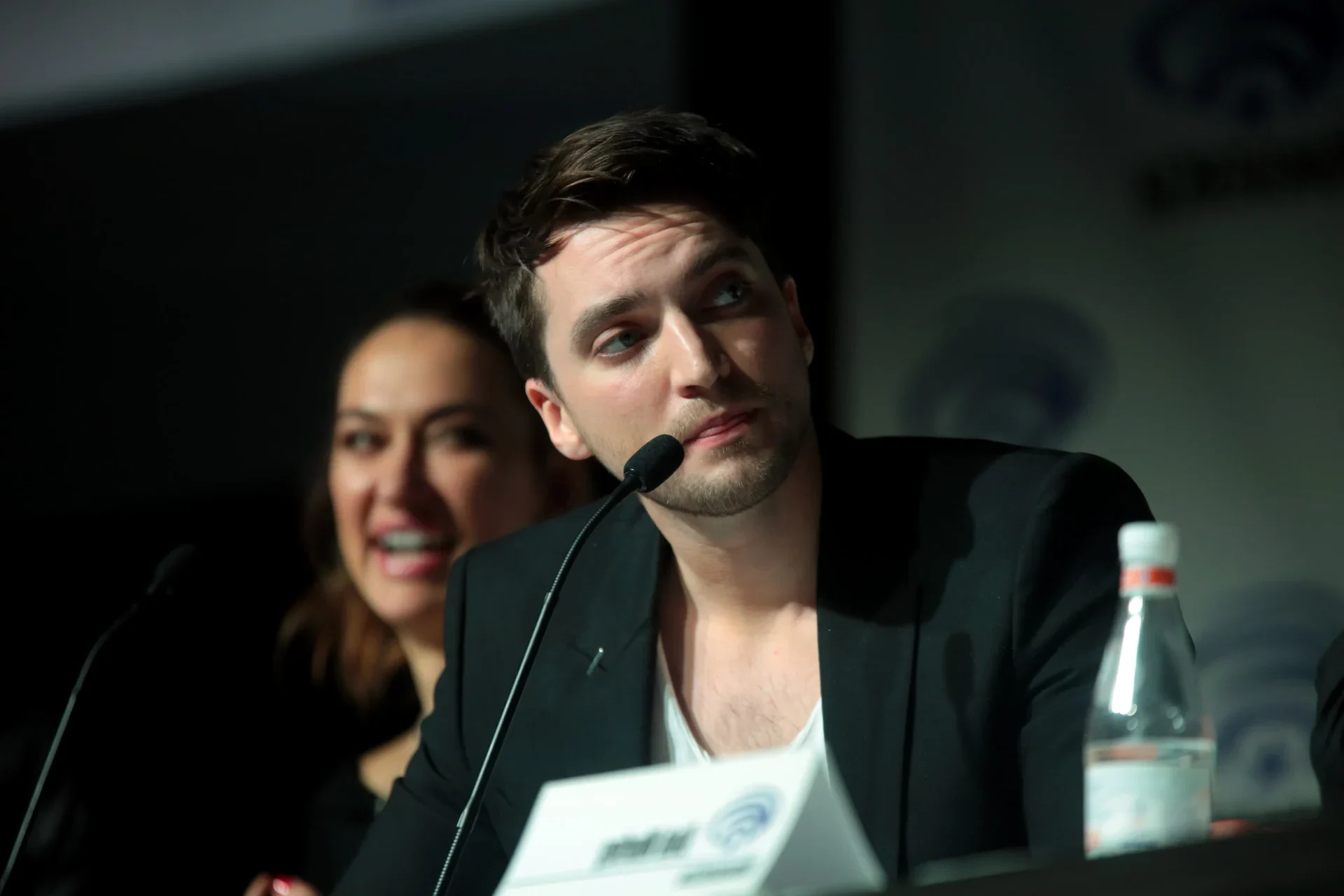 Richard Harmon at a press conference - Illustration of Fortune Richard Harmon article