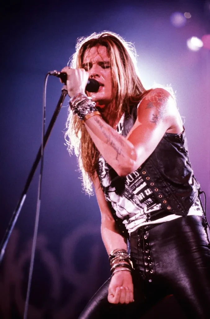 Sebastian Bach in seiner Jugend auf der Bühne - Illustratives Foto aus dem Artikel Fortune Sebastian Bach