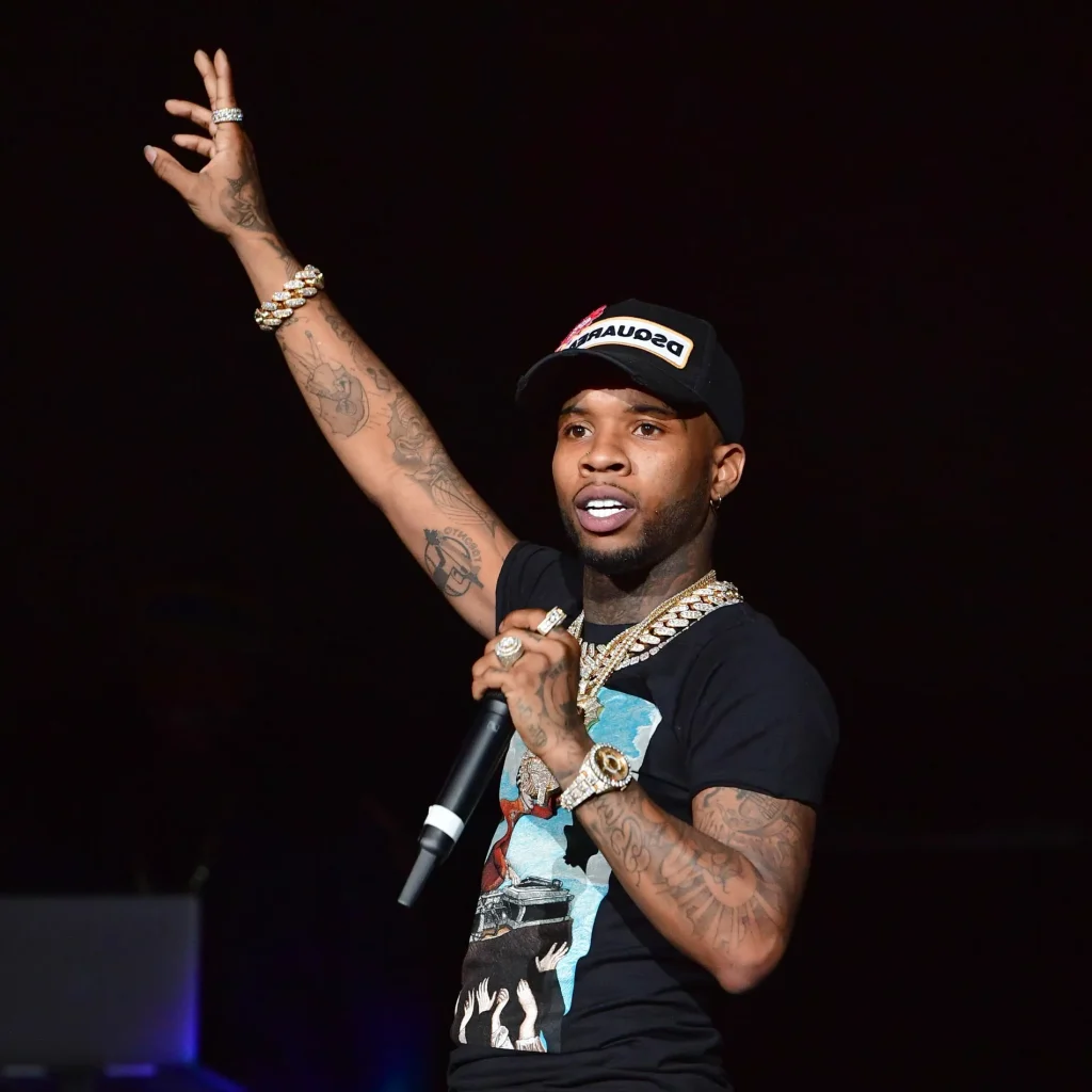 Tory Lanez live on stage - Illustration photo from article Fortune Tory Lanez