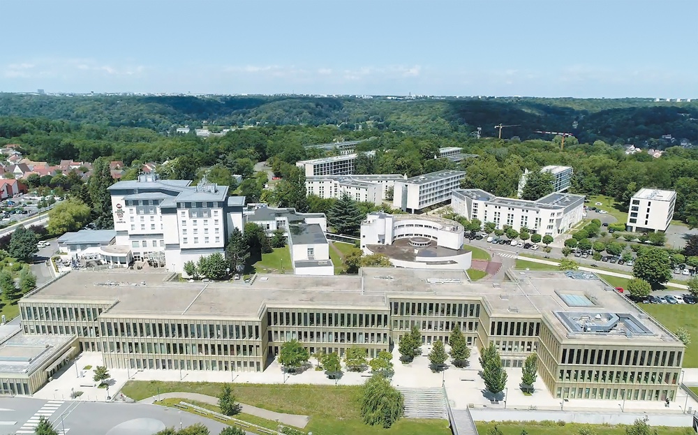 Frais de scolarité HEC Paris