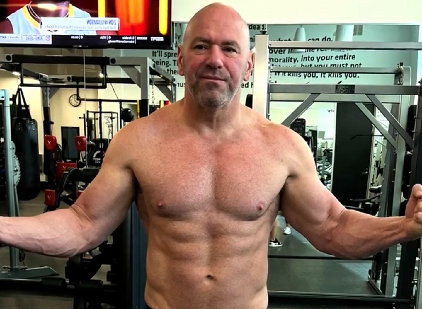 Torse nu de Dana White