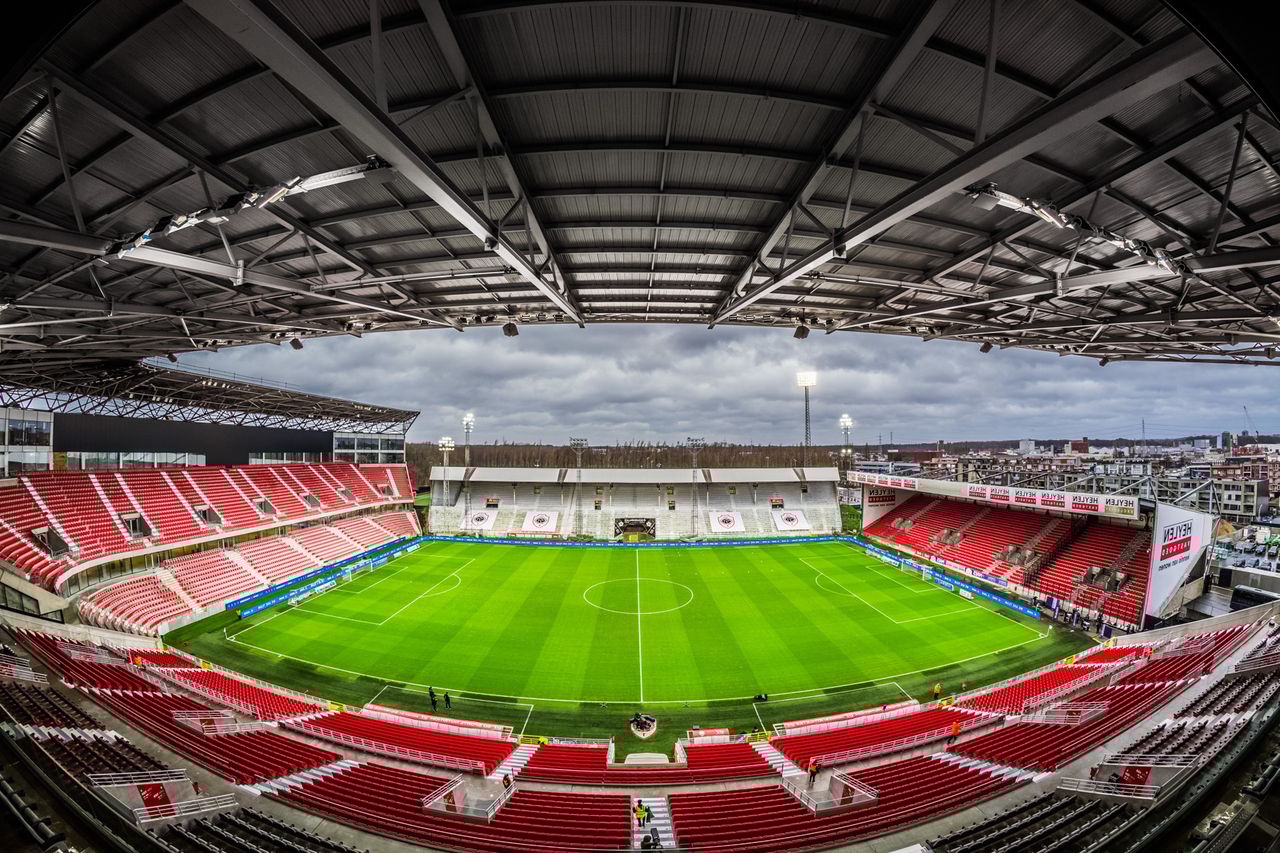 La Ghelamco Arena, symbole de la vision de Paul Gheysens pour le football belge, après rénovation.