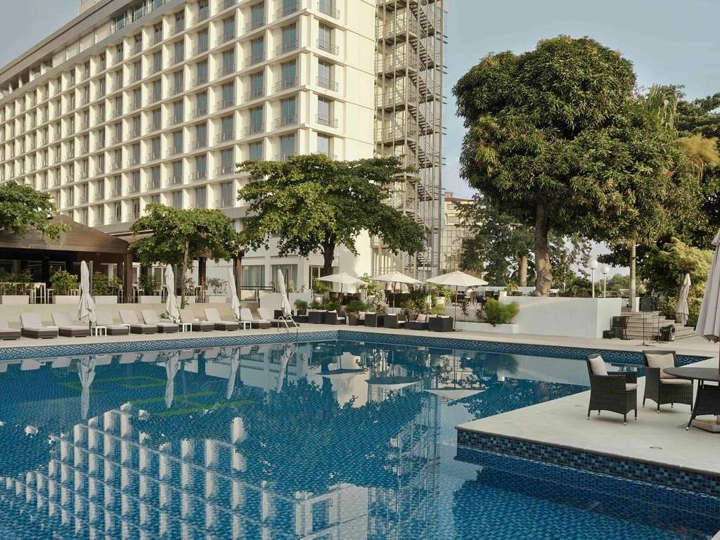 Hotel au congo by Philippe de Moerloose