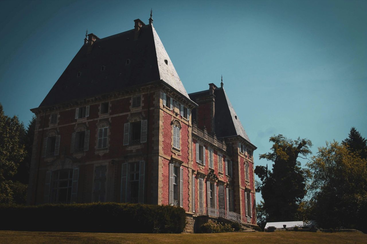 Schloss von Piet Roelen mit seinem Vermögen gekauft