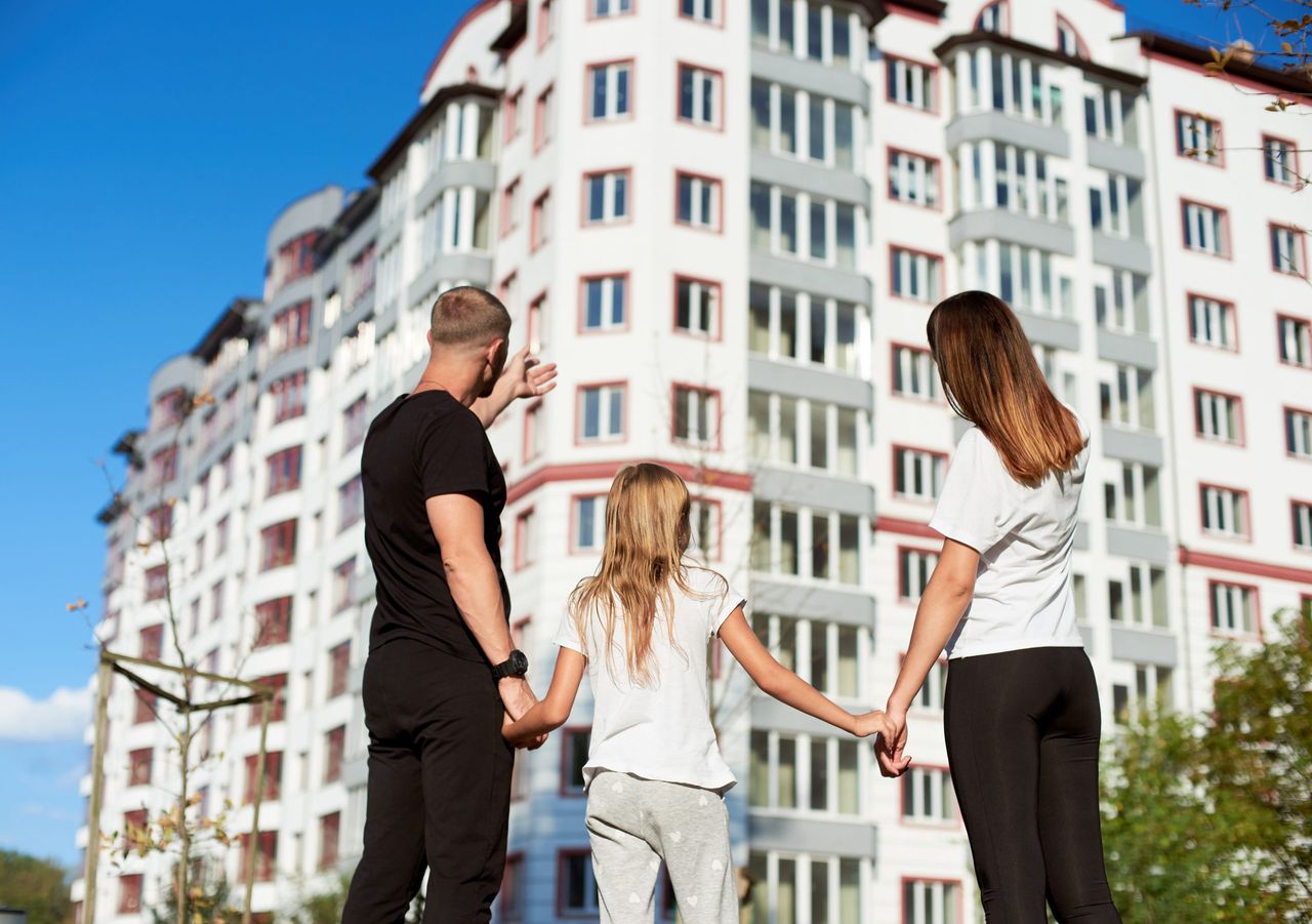 purchase of real estate by Jan de Clerck