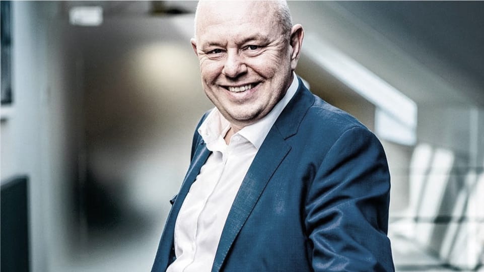 Photo by Dirk Van Tornhaut