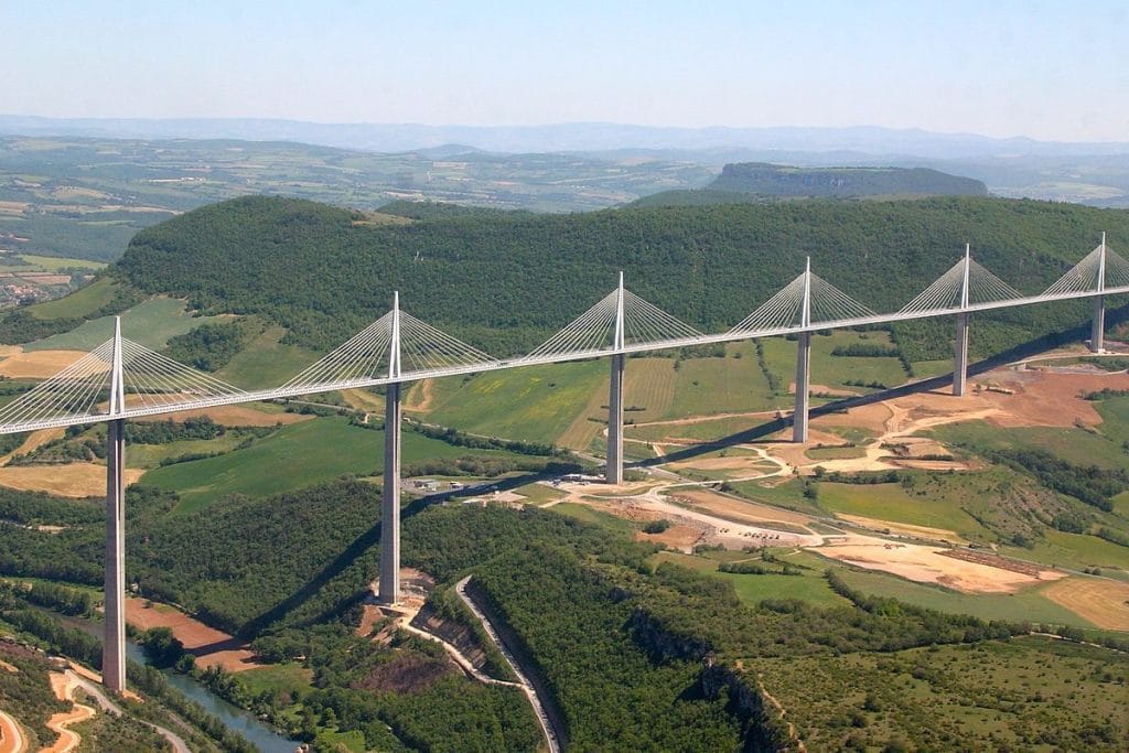 Viaduct Milieu in France built by Vlassenroot