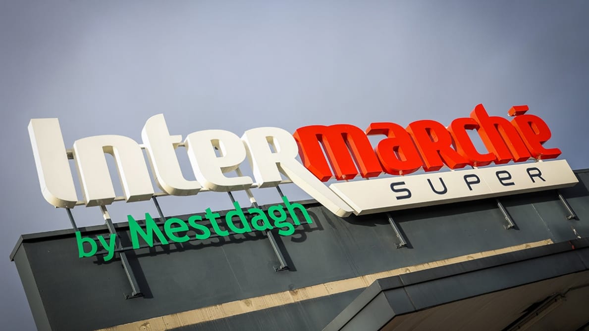 Logo of the Intermarché chain, which bought out the mestdagh family