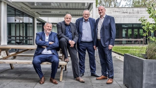 Van Overstraeten family photo of the 4 children