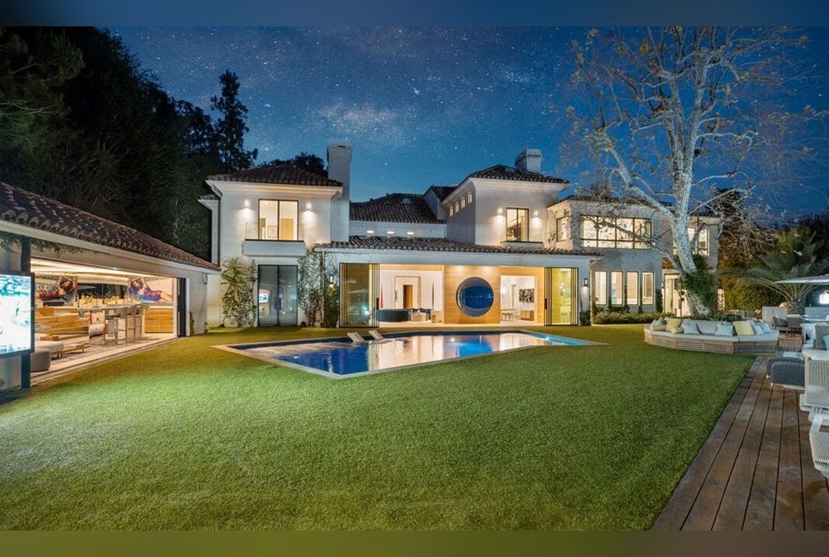 Eva Longoria's luxury villa 