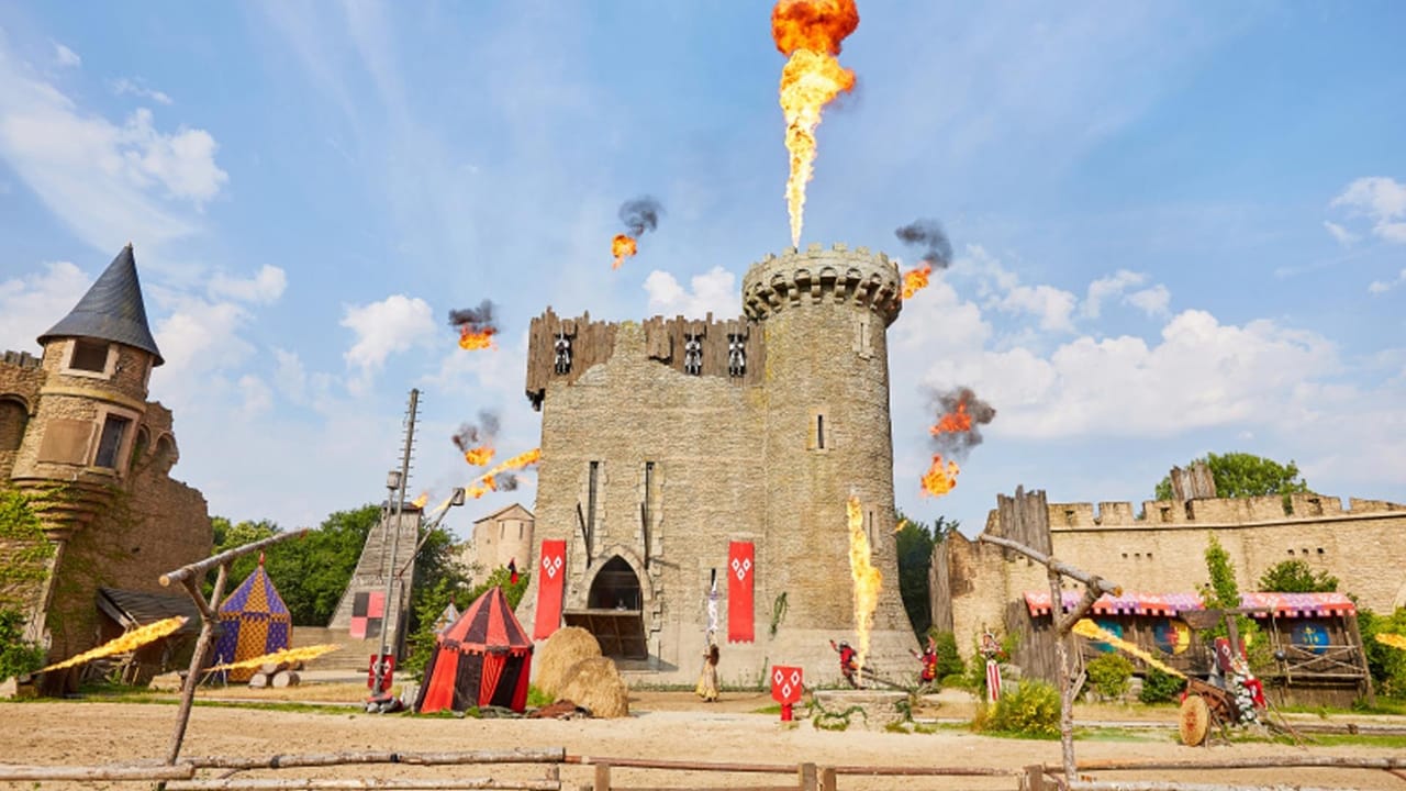 Foto Vermögen von Philippe de Villiers und puy du fou
