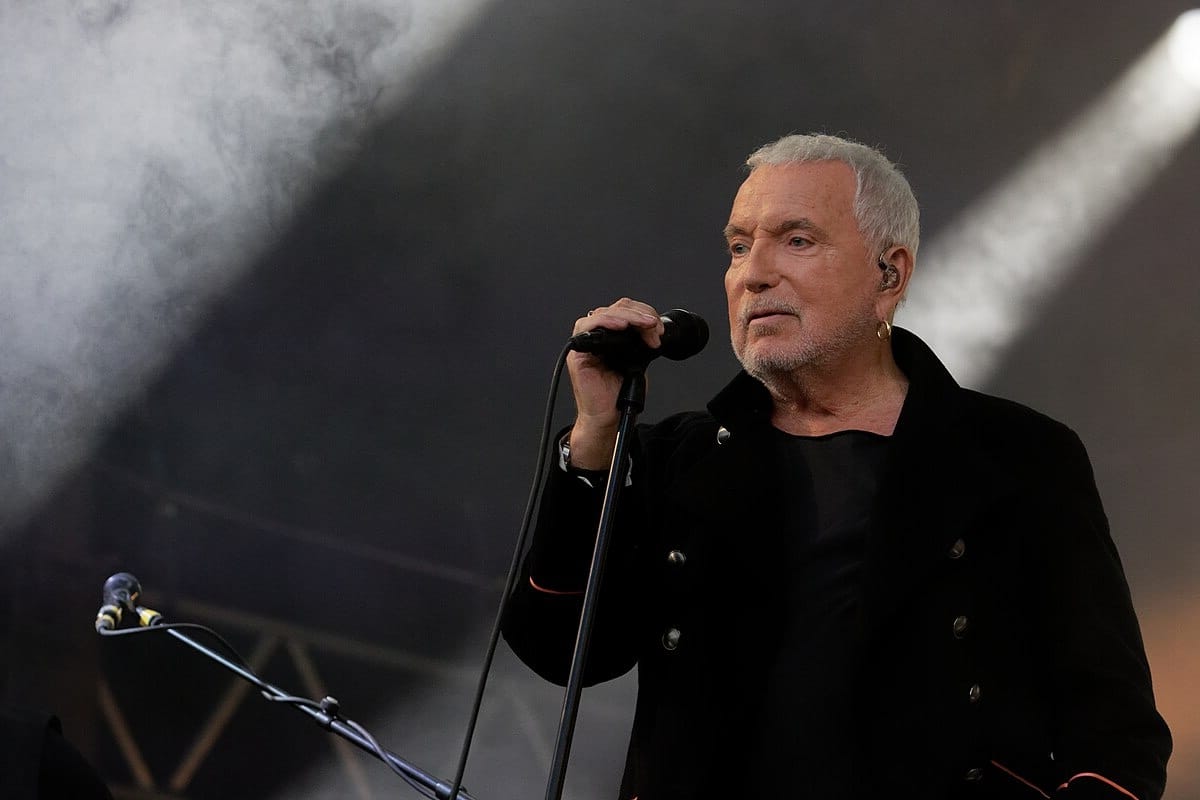 Bernard Lavilliers fortune