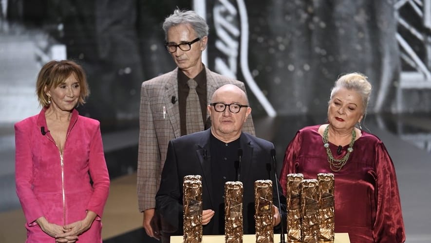 Michel blanc beloont de césars met het prachtige gezelschap