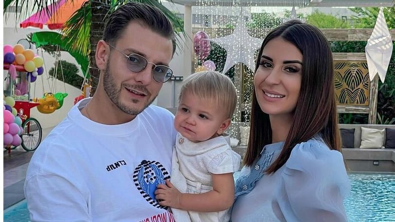 Martika Caringella as a couple