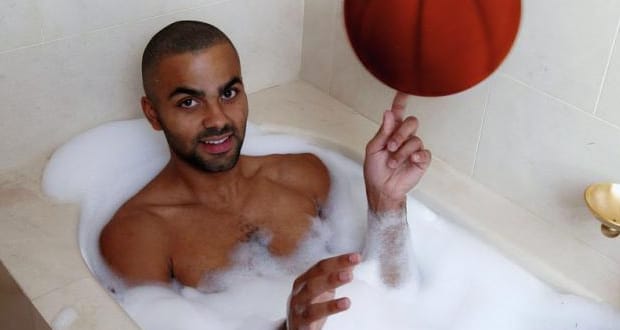 Tony Parker nu 