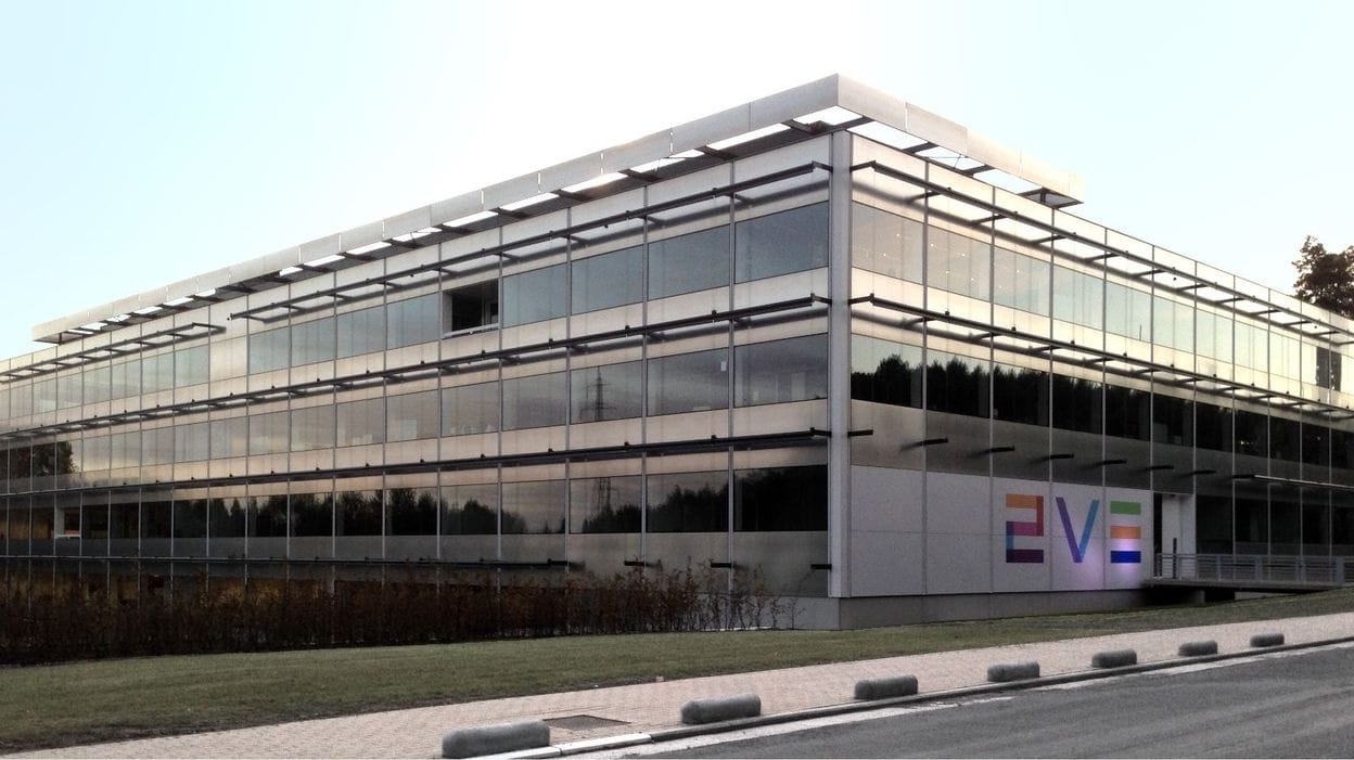 EVS building by Pierre L'Hoest