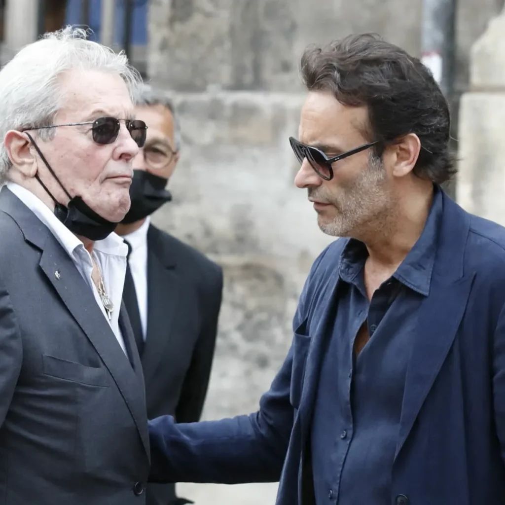 Alain Delon und Anthony Delon - Illustratives Bild aus dem Artikel Anthony Delon Vermögen