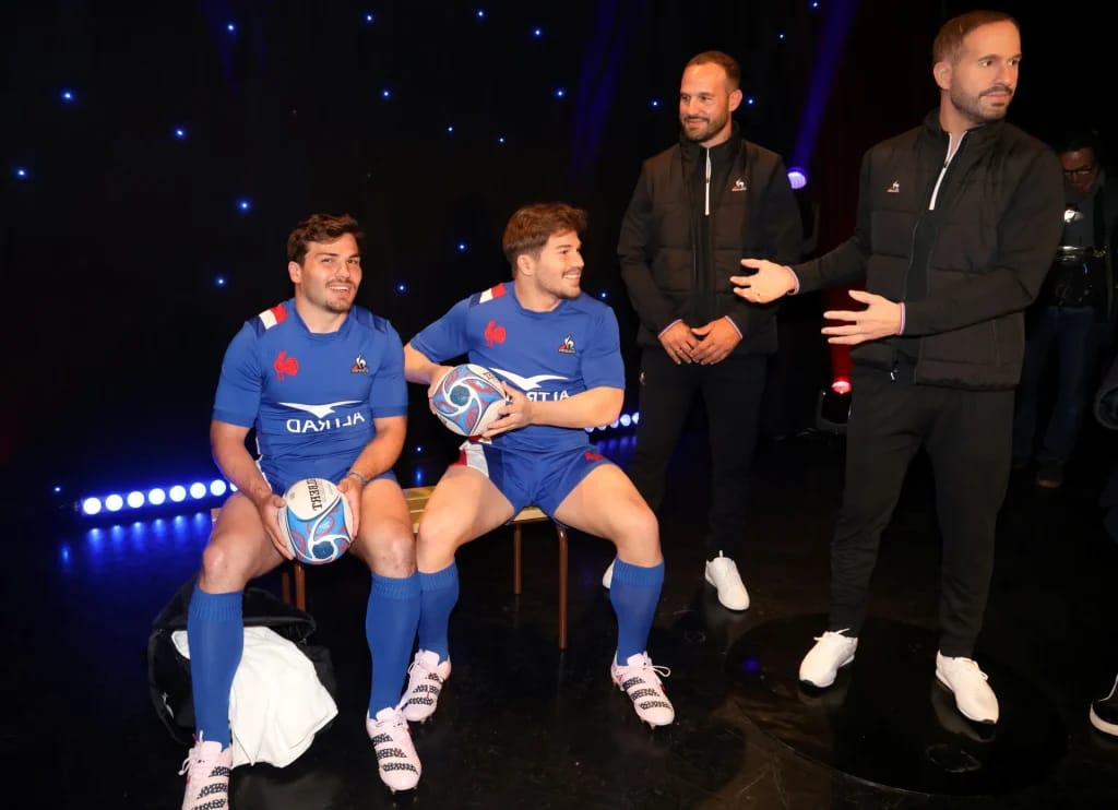 Antoine Dupont im Grevin-Museum - Titelbild des Artikels Gehalt Antoine Dupont