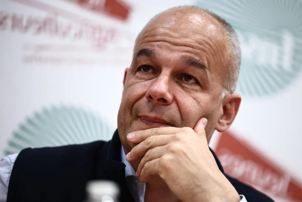 Arnaud Rousseau - Illustration photo of Arnaud Rousseau Fortune article