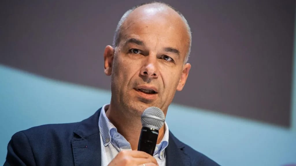 Arnaud Rousseau at a conference on sustainable agriculture - Article photo Arnaud Rousseau Fortune