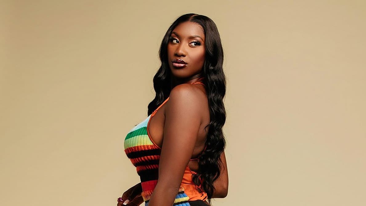 fortune of Aya Nakamura