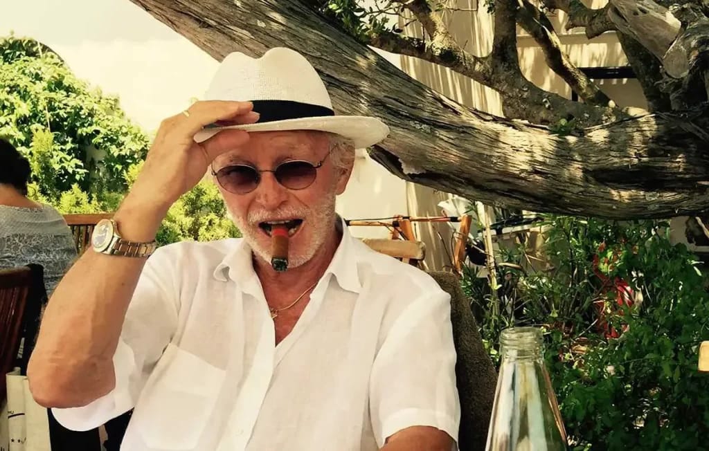 Jacques Revaux - Article photo Fortune Jacques Revaux