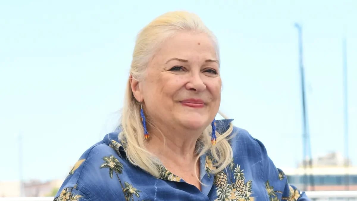 Josiane Balasko - illustration article fortune Josiane Balasko