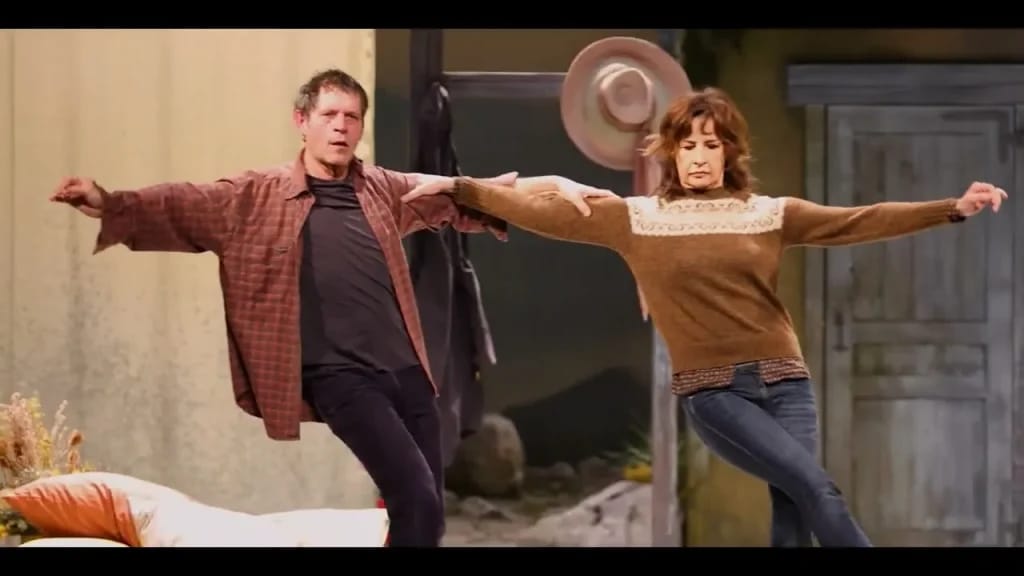 Valerie Lemercier at the theater - illustration of the article Valerie Lemercier Fortune