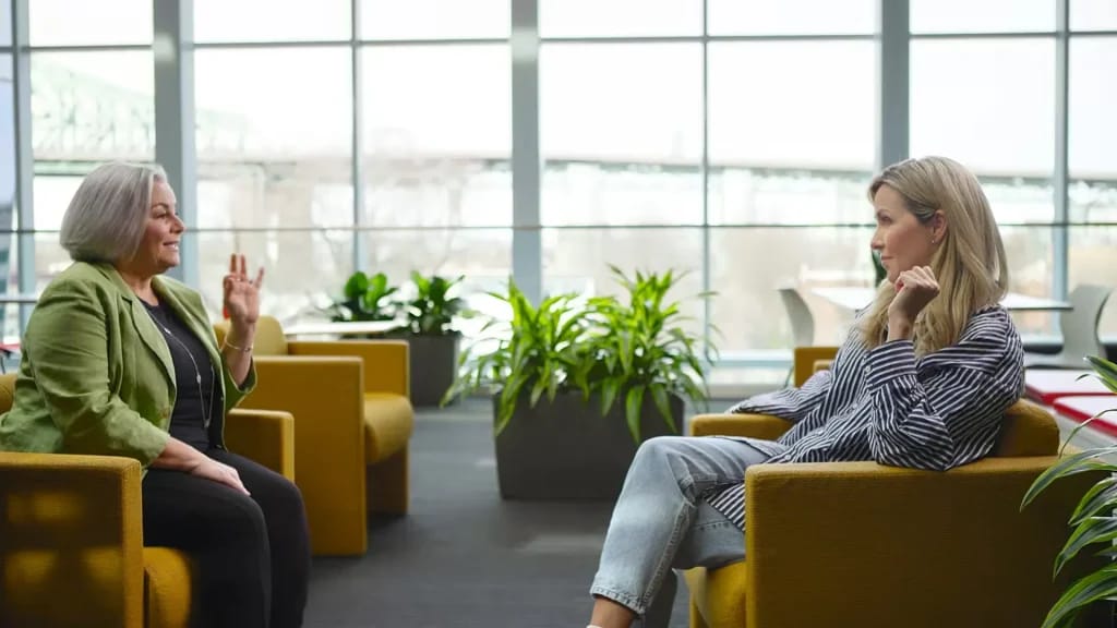 Véronique Cloutier - Titelbild des Artikels Véronique Cloutier Fortune
