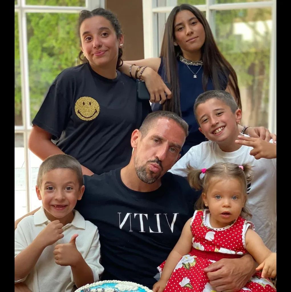 Franck Ribéry und seine Familie - Illustratives Bild aus dem Artikel Franck Ribéry Fortune
