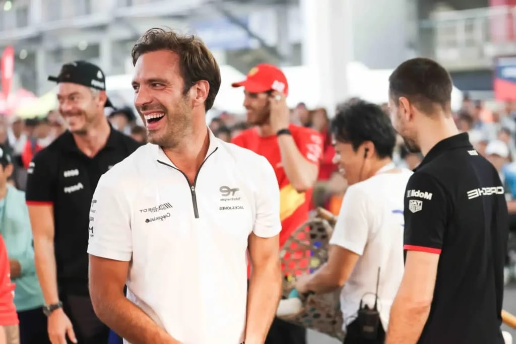 Jean-Éric Vergne - Illustration image for the article on the Richest F1 Drivers in France