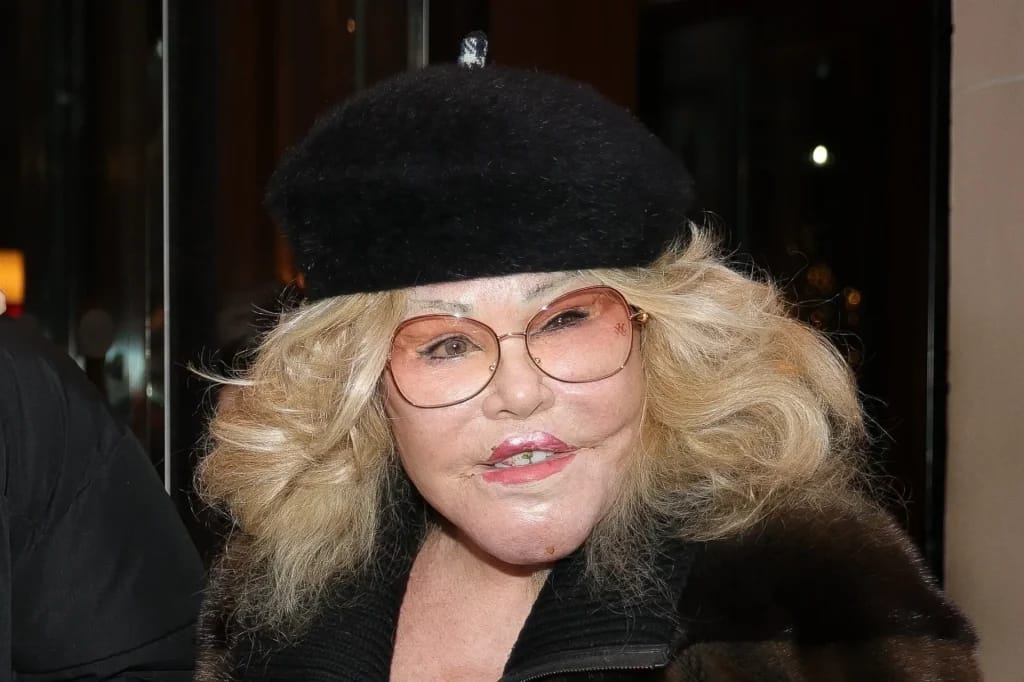 Jocelyne Wildenstein - Illustration of the article Jocelyne Wildenstein Fortune