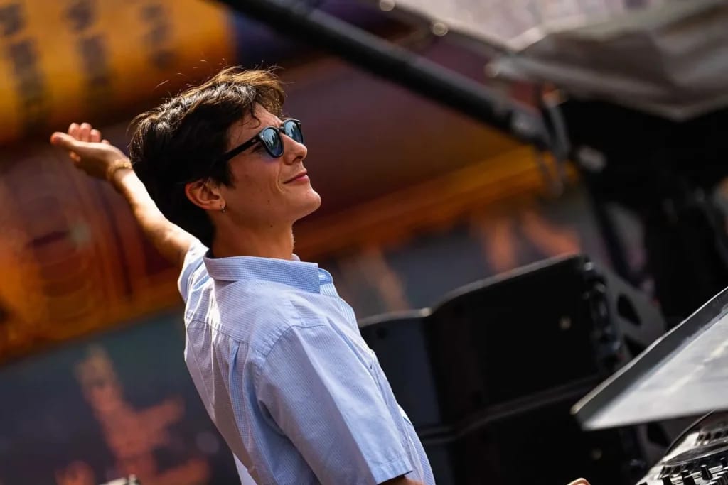 Kungs beim Tomorrowland - Illustrationsfoto des Artikels über die reichsten französischen DJs