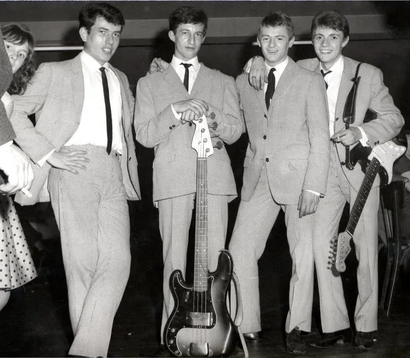 Les Lionceaux - Illustration of the article about Herbert Léonard Fortune