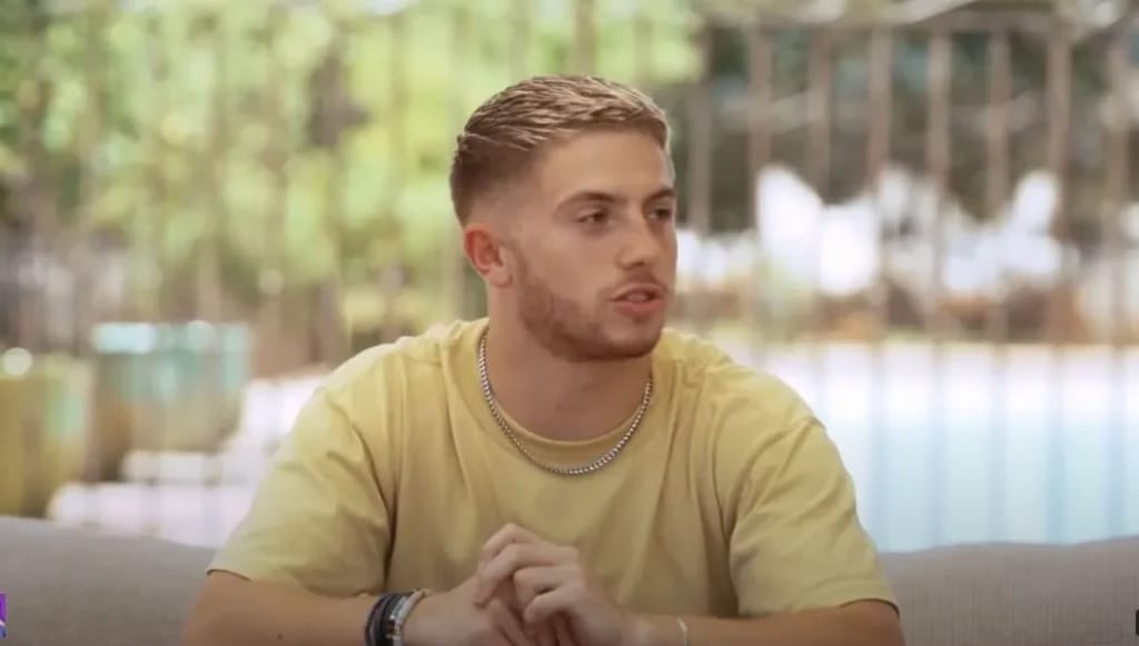 Michou - Illustration of the article Fortune Michou