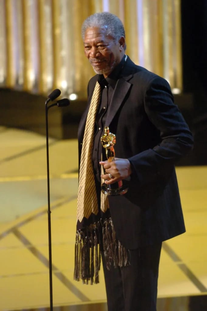 Morgan Freeman with his Oscar - Illustration from the Morgan Freeman Fortune article