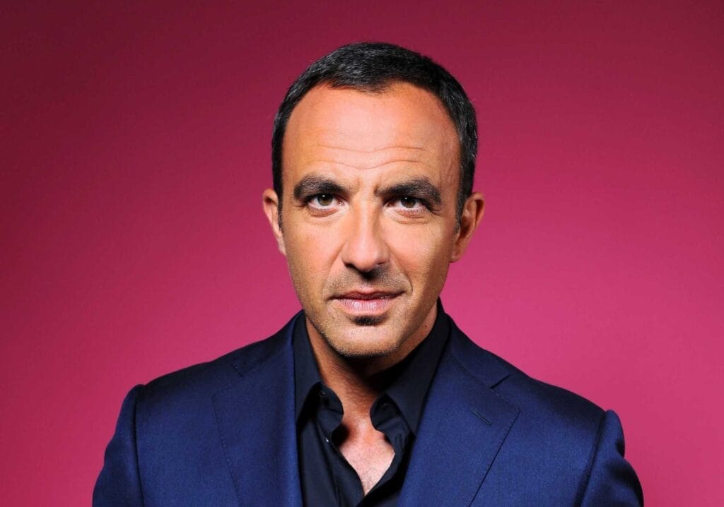 Nikos Aliagas - Illustrationsbild des Artikels über die reichsten Journalisten Frankreichs