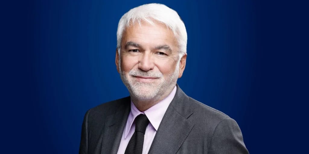 Pascal Praud - Illustrationsbild des Artikels über die reichsten Journalisten Frankreichs