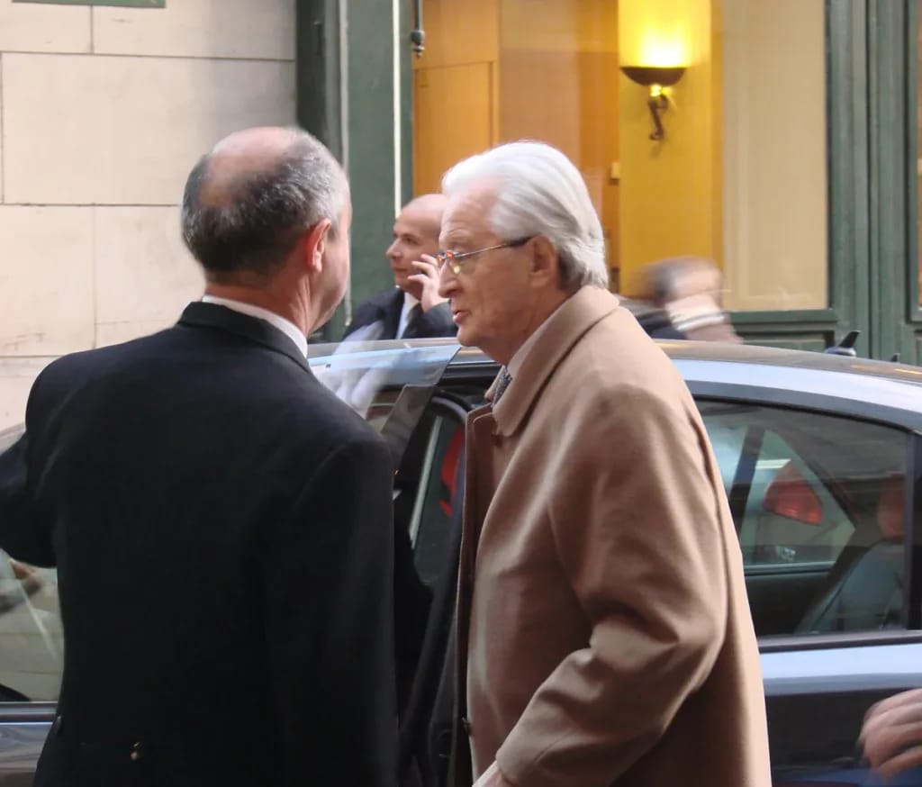 Roland Dumas - illustration photo of Roland Dumas Fortune article