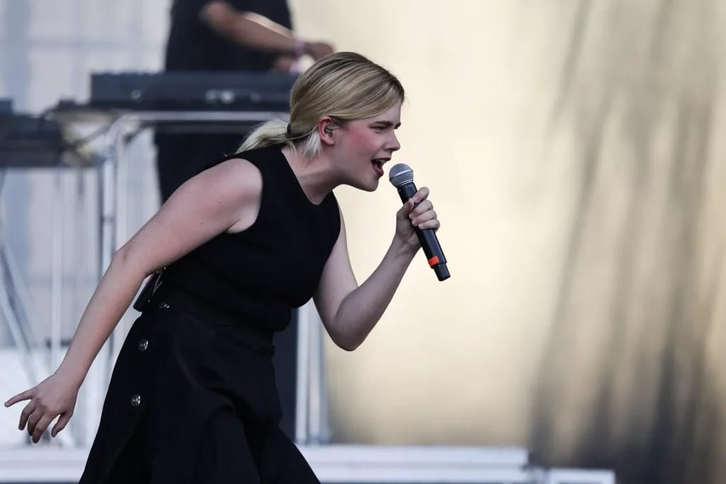 Zaho de Sagazan - Foto zur Illustration des Artikels Fortune Zaho de Sagazan