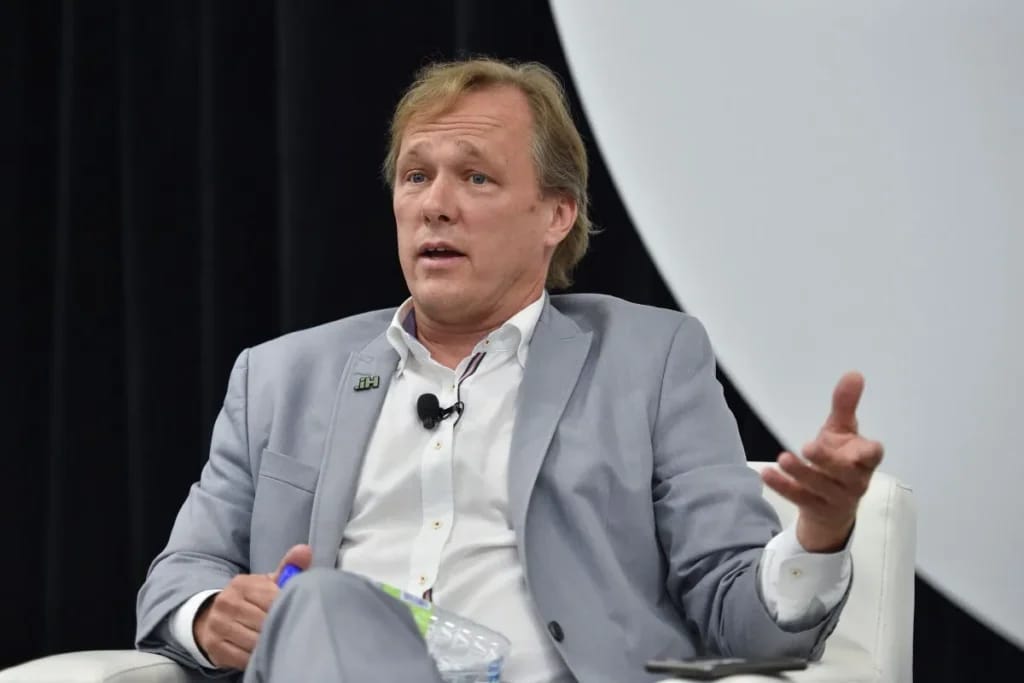 Bruce Linton - Photo d'illustration de l'article Fortune Bruce Linton