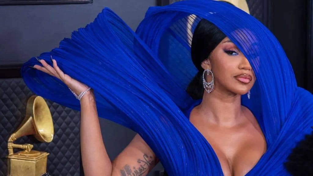 Cardi B - Illustratives Bild aus dem Artikel über Cardi B Fortune