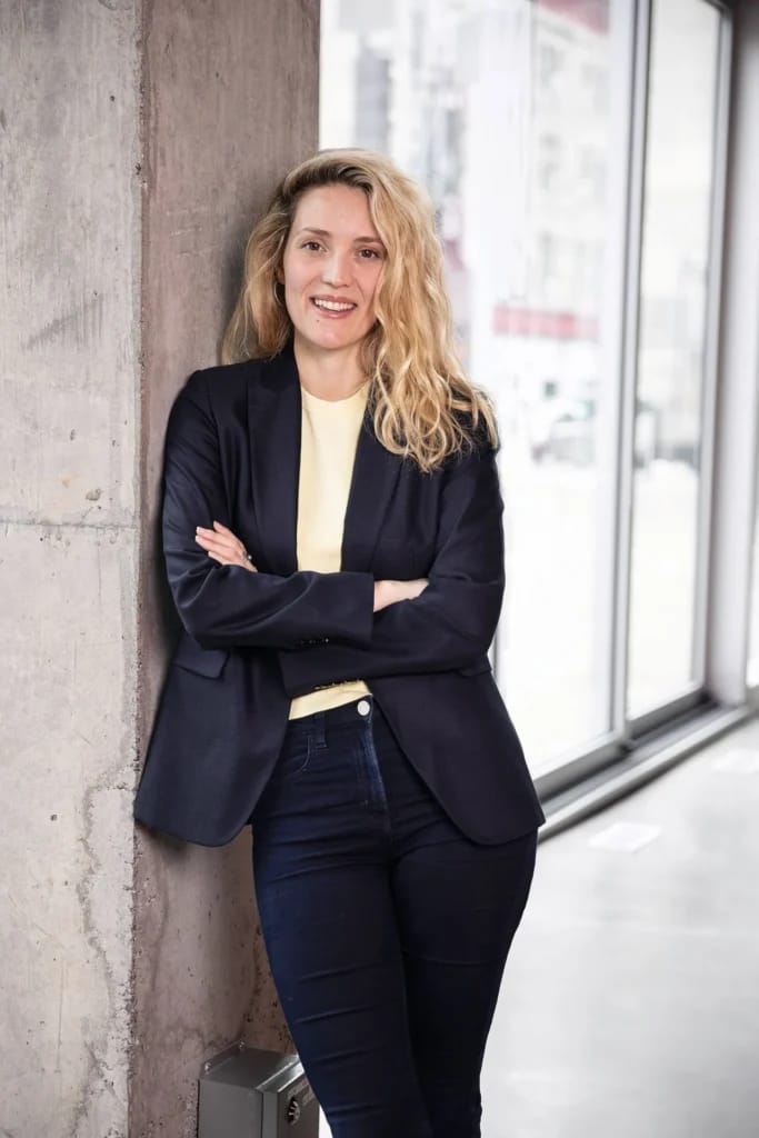 Evelyne Brochu - Illustration photo for the Evelyne Brochu Net Worth article