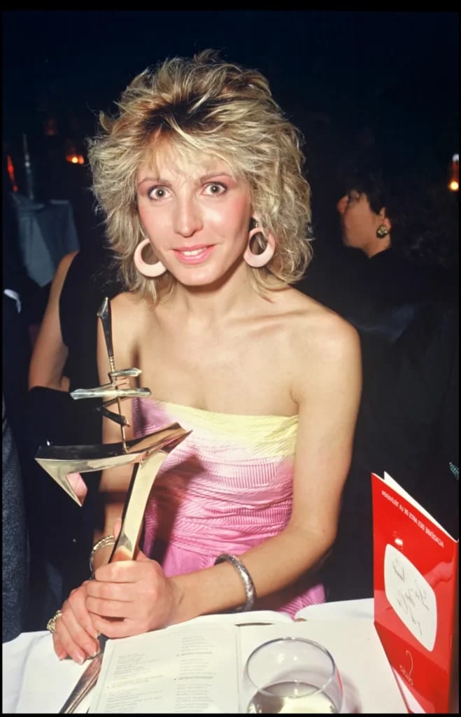 Évelyne Dhéliat in haar jeugd - Illustratie bij het artikel Fortune Évelyne Dhéliat