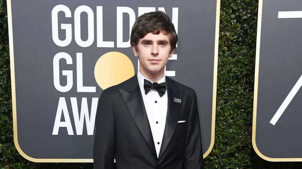Freddie Highmore - Foto zur Illustration des Artikels über Freddie Highmore Fortune