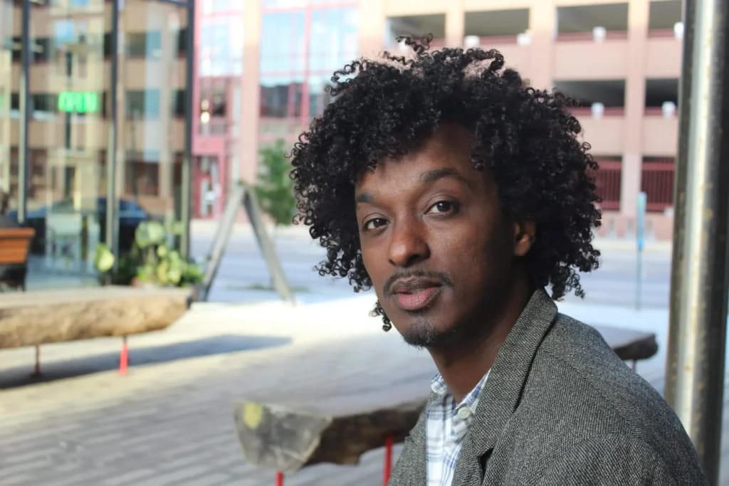 K'naan - Illustrationsbild des Artikels Reichste Rapper Kanadas