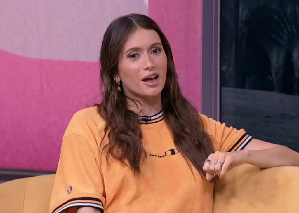 Lysandre Nadeau - Illustrationsfoto des Artikels Vermögen Lysandre Nadeau