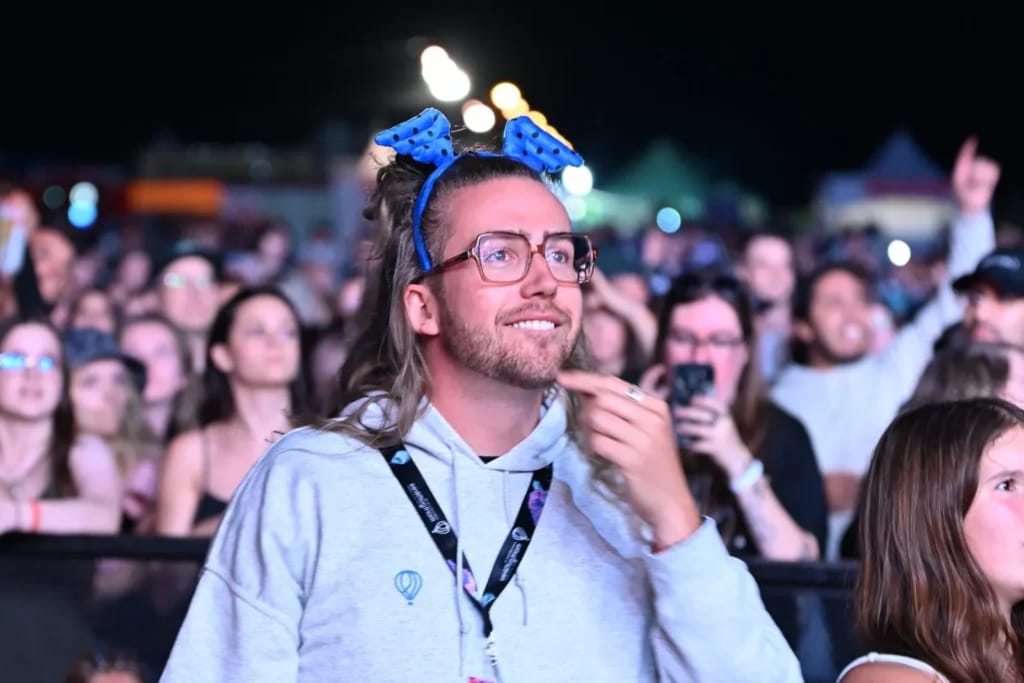 Mathieu Dufour - Illustrationsfoto des Artikels Vermögen Mathieu Dufour